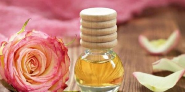 تصویر 2 از خرید و قیمت گلاب ارگانیک کاشان + فروش صادراتی